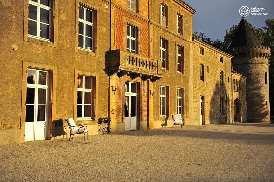 Le Domaine Chateau Du Faucon Donchery Exterior foto